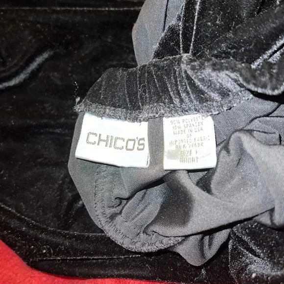 Chico’s black Velvet Pants  Sz 1 - Picture 3 of 5
